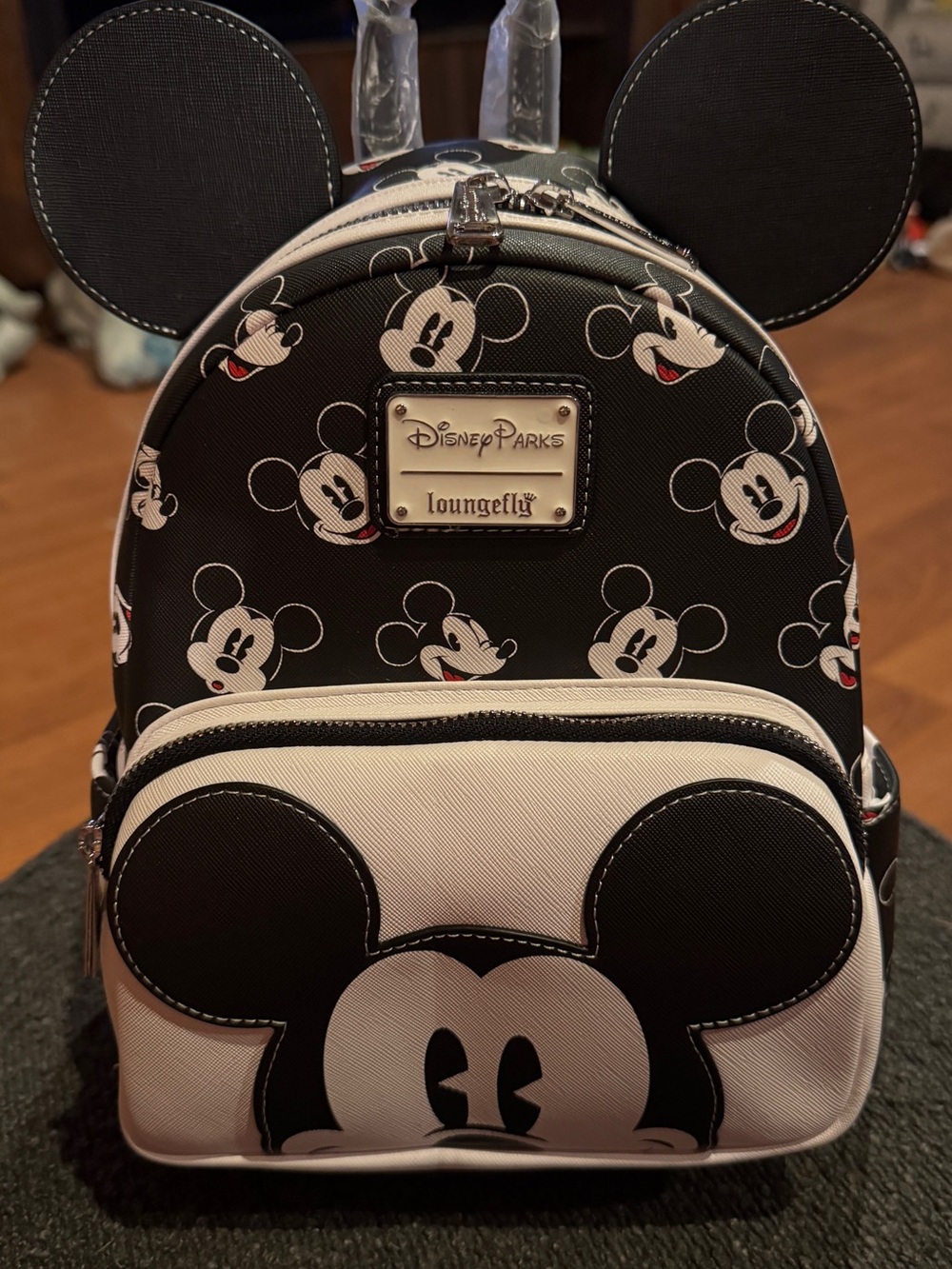 NWT Disney Parks Mickey Mouse Loungefly Mini Backpack